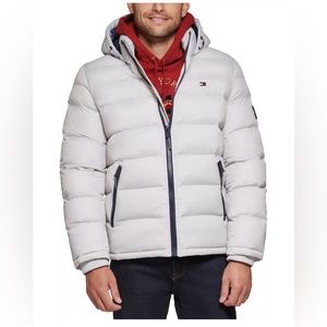 Tommy Hilfiger Ice color puffer coat size medium